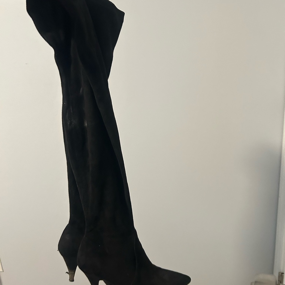 Black Heeled Boots with Stiletto Heel and Pointed Toe
